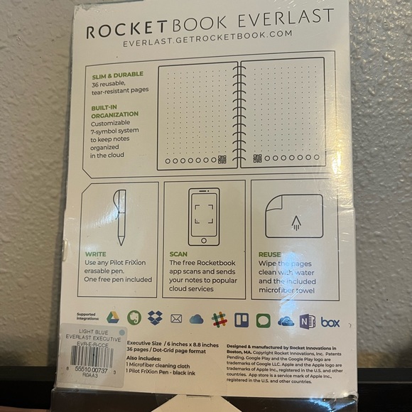 Rocket Book Everlast Smart Notebook - Picture 3 of 3
